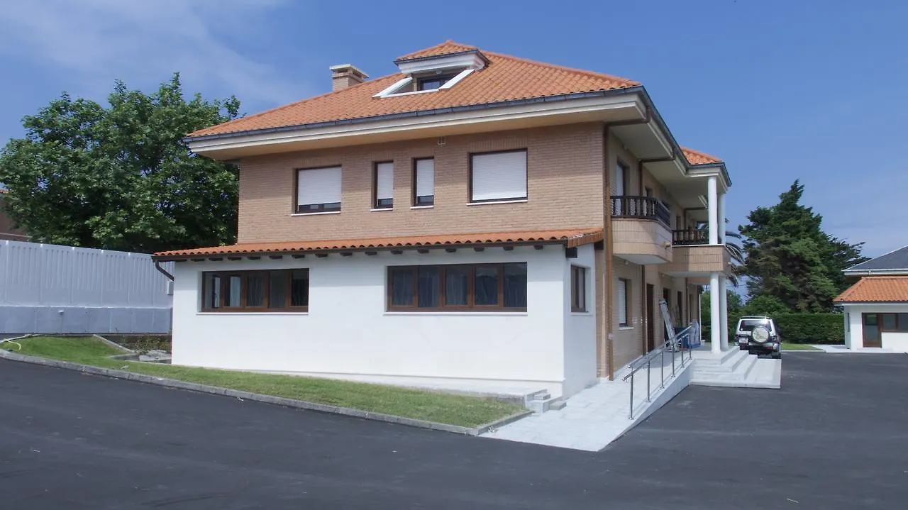 Apartamentos La Canal Soto de la Marina